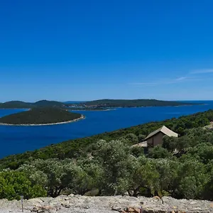 Kemp Glamping Tents And Mobile Homes Trasorka, Veli Lošinj