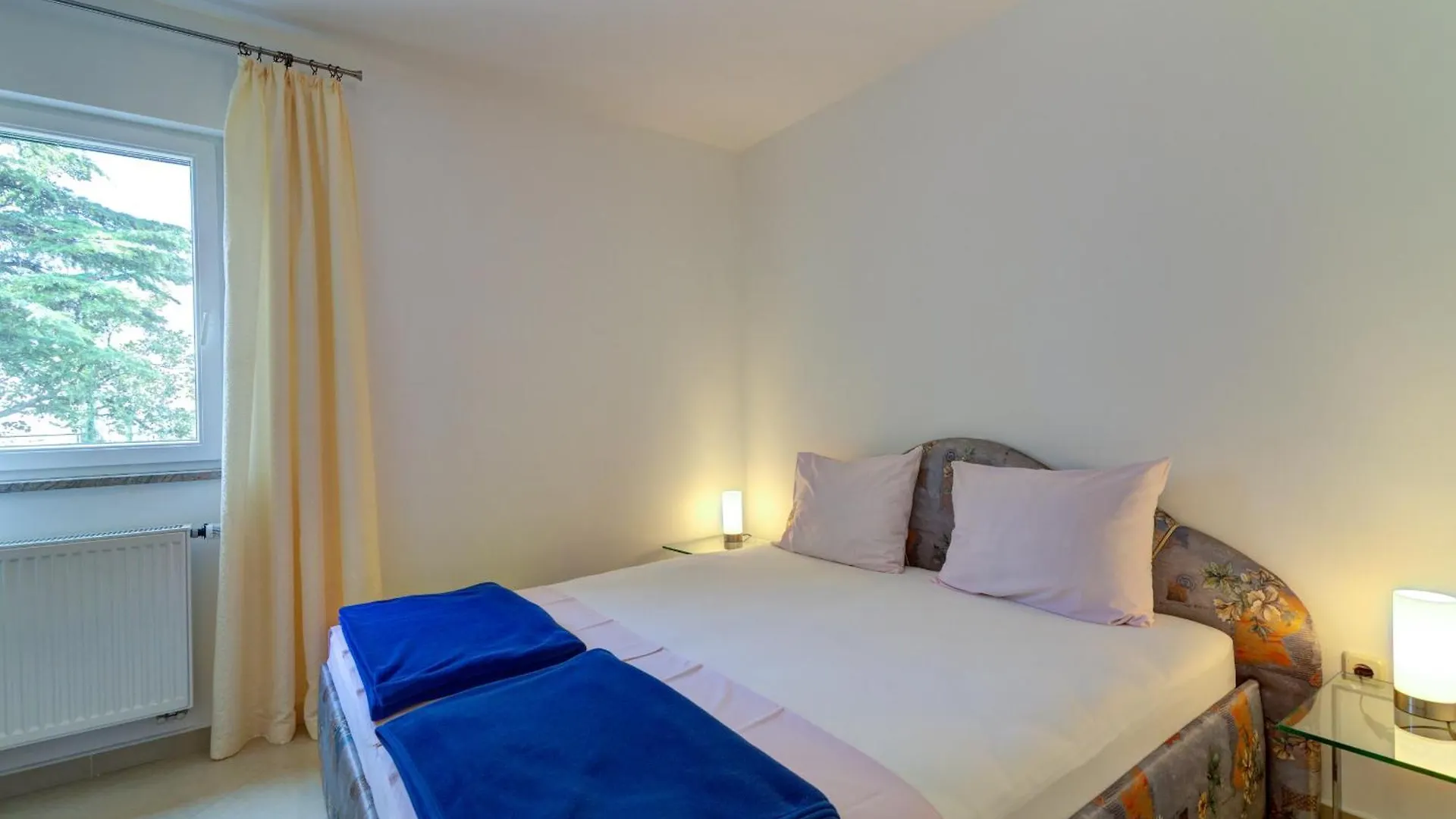 Apartmani Lili Novi Vinodolski 0*,