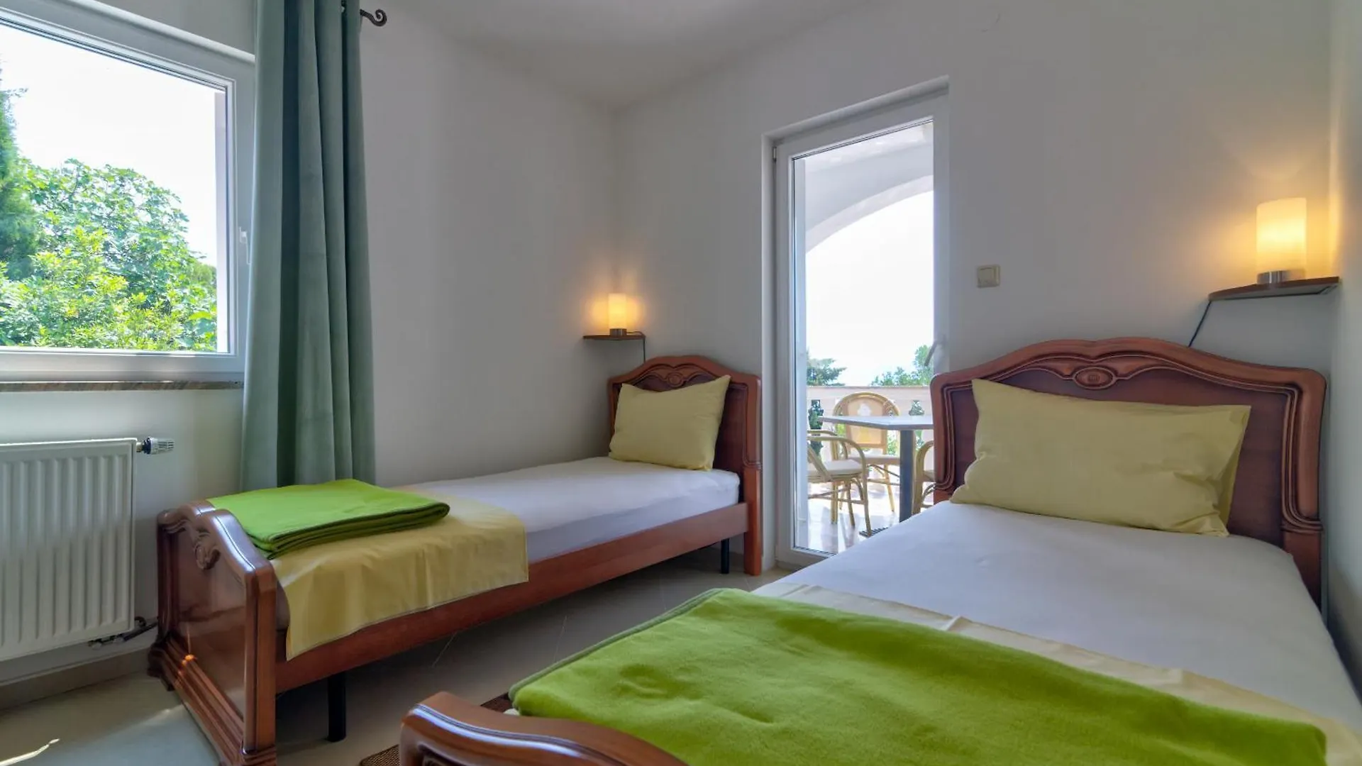 Apartmani Lili Novi Vinodolski 0*,  Chorvatsko